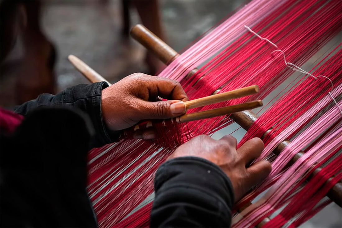 Artesanías textiles de Zinacantán: el legado vivo de las mujeres tzotziles de Chiapas.