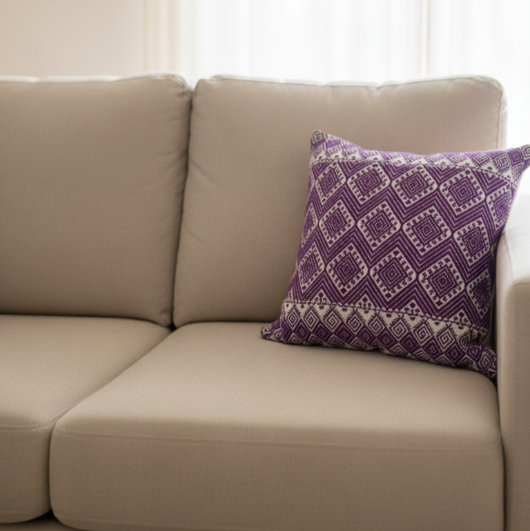 Funda de cojín bordado