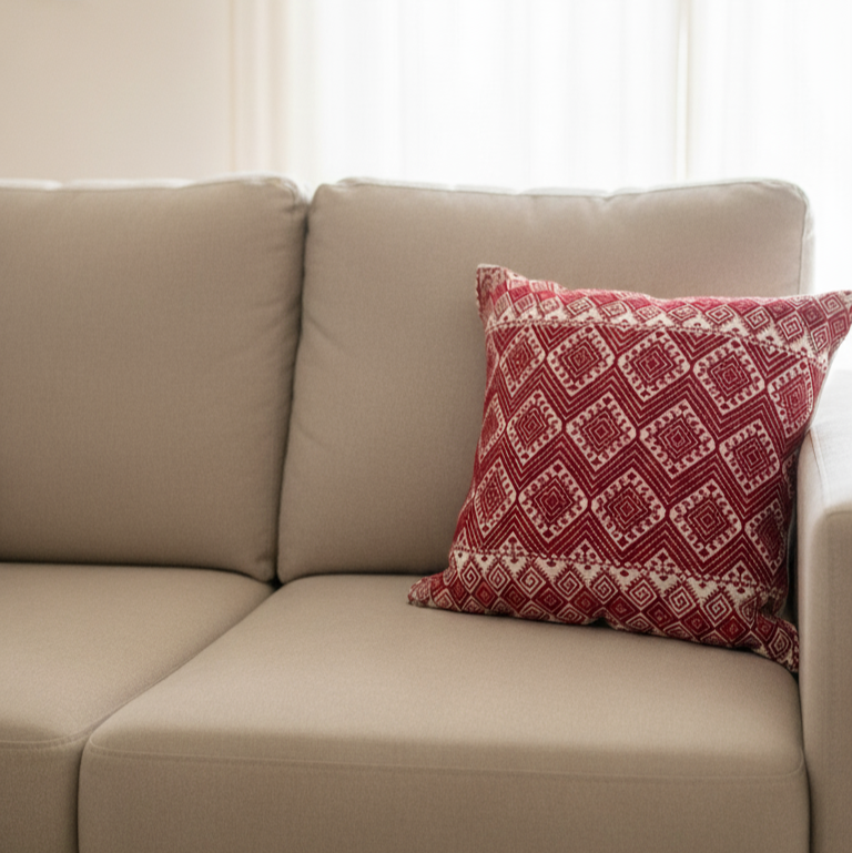 Funda de cojín bordado